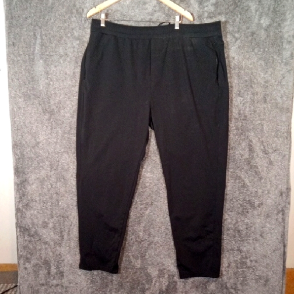 Public Rec Mens Daymaker Black Performance Travel Pants Size 44 - Picture 1 of 12